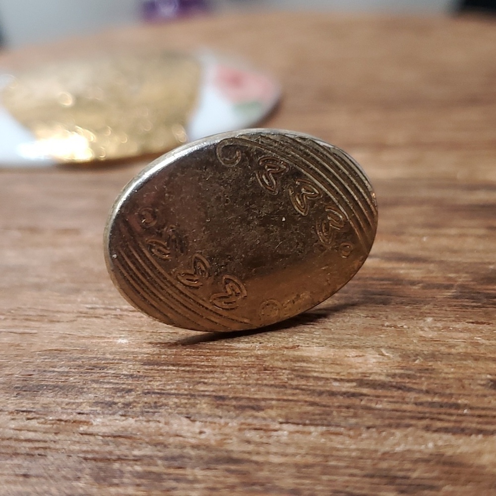 Victorian‎ cufflink